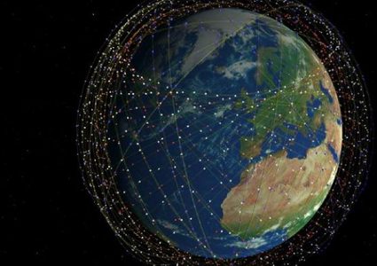 فلكيون يحذرون من "فوضى جديدة" بسبب أقمار الإنترنت