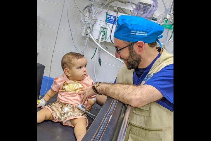 اخراج رصاصه من رأس طفلة رضيعة بمستشفى حكومي