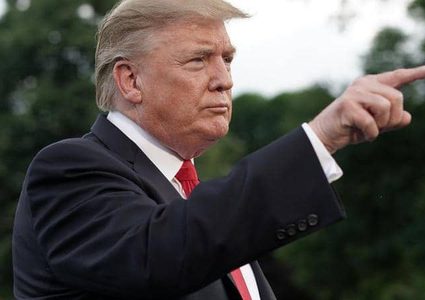 ترامب يتهم إيران بهجوم بحر عمان ويستشهد بشريط فيديو