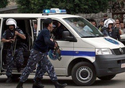 الشرطة تقبض على شخص بتهمة "اختلاق الجرائم" بضواحي القدس