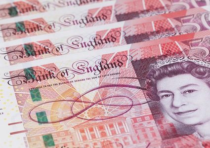 بريطاني يربح ثالث أكبر جائزة يانصيب