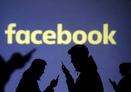 "فيسبوك" تخطط لجمع بيانات المستخدمين مقابل تعويض مادي!