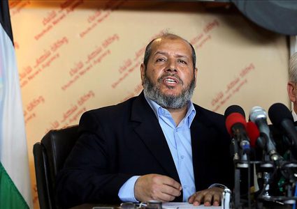 الحية: نتابع تفاهمات التهدئة مع ملادينوف والقطريين والمصريين