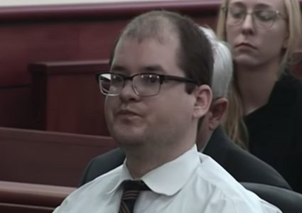 القضاء الامريكي يحكم بالاعدام على قاتل ابنائه الخمسة