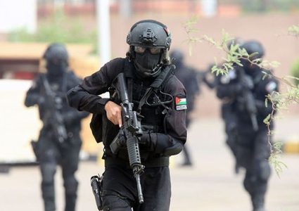 الأمن الوقائي في جنين يلقي القبض على مروج مخدرات في المحافظة