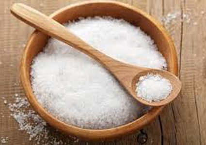 5 طرق سهلة لخفض استهلاك الملح في الطعام