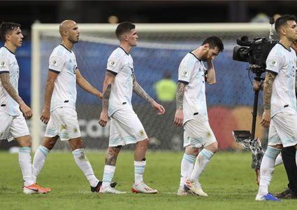 الخسارة من كولومبيا تصب في مصلحة الأرجنتين!