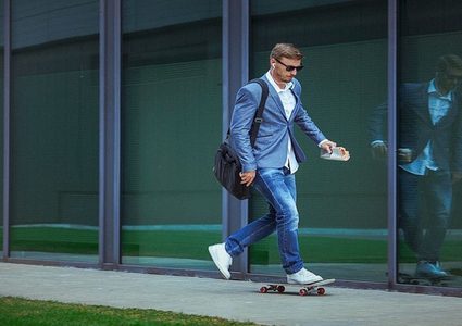 كيف غيّرت الحياة العصرية أجسامنا؟