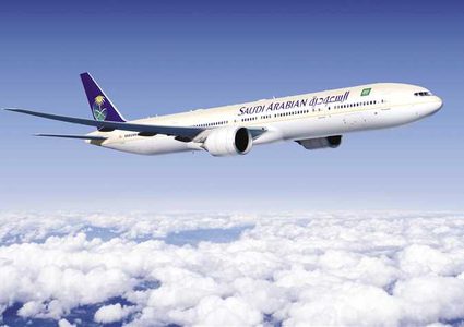 تونس.. ايقاف طاقم طائرة سعودية للاشتباه في محاولة قتل