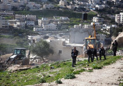 اهالي سلوان يجابهون الاحتلال وسيطرته على اراضي البلدة