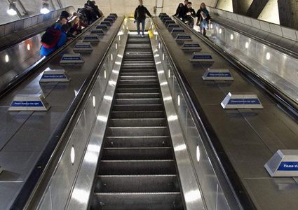 اسباب الخوف من السلالم المتحركة