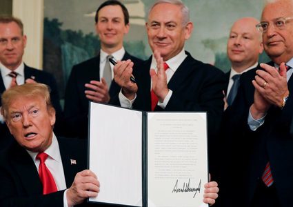 الاحتلال يحتفل باعتراف ترامب بسيادته على أراضي الجولان المحتلة