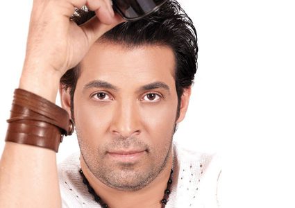 حكم قضائي بالسجن على المطرب سعد الصغيّر