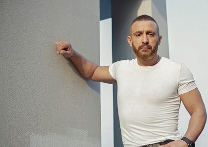 أحمد السقا ينفصل عن زوجته رسمياً