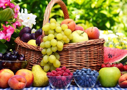 منتجات صيفية مثالية لتحسين الحالة الصحية