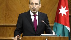 الصفدي : الأردن لم يتخذ قراره بعد بشأن المشاركة بمؤتمر البحرين