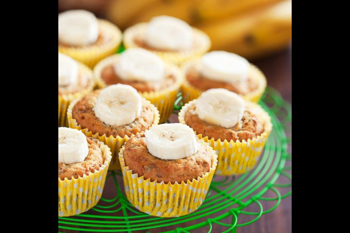 كب كيك القرفة والموز