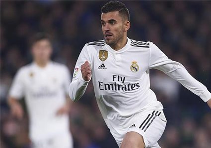 سيبايوس يطلب الرحيل عن ريال مدريد