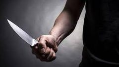 طعنة تنهي حياة نجار على يد عامل لديه