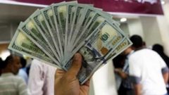 صرف 100 دولار لمئة ألف عائلة محتاجة بغزة