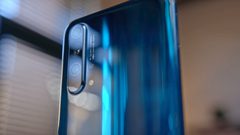 "هواوي" تعود للمنافسة بهاتف متطور