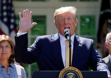 ترامب يعلن البدء في إجلاء ملايين المهاجرين غير الشرعيين