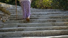 دراسة:نقص فيتامين"ك" يزيد من خطر الاصابة بالعجز الحركي لدى الكبار