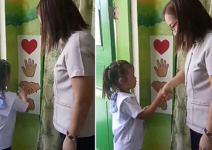 معلمة تبتكر طريقة جديدة لتحية التلاميذ "فيديو"