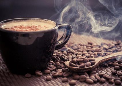 أخطاء نرتكبها عند شراء القهوة وشربها..؟!