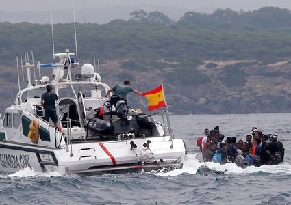 توقيف سبعة جزائريين لتورطهم في الاتجار بالبشر في اسبانيا