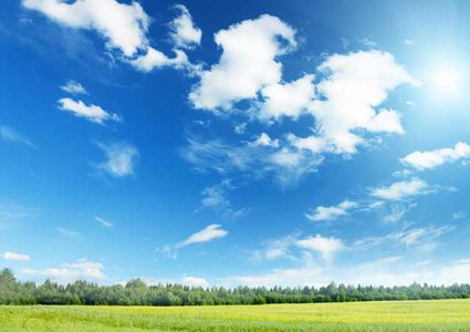 الطقس: أجواء صيفية والحرارة أعلى من معدلها السنوي