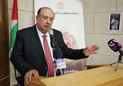 أبو مويس: نعمل على استكمال إقرار نظام الجامعات الحكومية