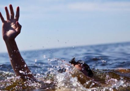 وفاة فتى غرقاً أثناء دورة سباحة جنوب قطاع غزة