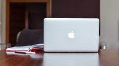 "أبل" تسحب بعض حواسب MacBook من الأسواق