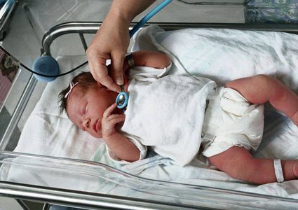 العيوب الخلقية تزيد خطر الاصابة بالسرطان لدى الاطفال.؟!