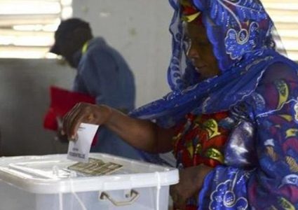 الموريتانيون يتوجهون إلى صناديق الاقتراع لانتخاب رئيس جديد