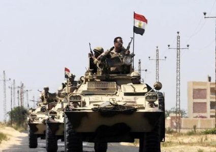 مصر: 4 قتلى و6 اصابات في هجوم إرهابي قرب مطار العريش