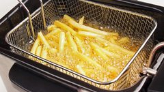 إعادة القلي بالزيت يسبب سرطان المعدة