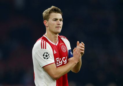 نقطة تحول في مصير الهولندي دي ليخت