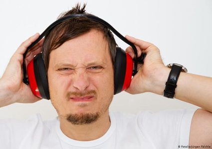 المدة المسموح بها يوميا لاستعمال سماعة الرأس