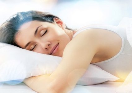 كيف تتحكم بأحلامك عبر "خداع الدماغ"؟