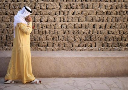 الإعلان عن أول هاتف يدعم الـ5G في الإمارات