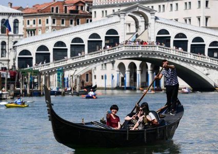 مخاوف من "اندثار" أجمل مدن إيطاليا