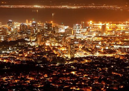 60 ألف شرطي لمواجهة ارتفاع معدلات الجريمة في جنوب إفريقيا