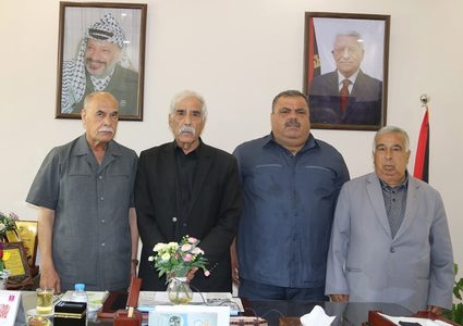 محافظو المحافظات الجنوبية ينددون بورشة البحرين