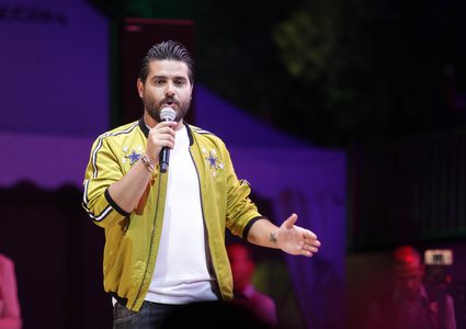 ناصيف زيتون يشوّق جمهوره لأغنيته الجديدة