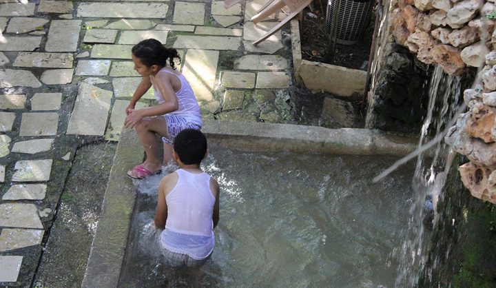 صحة نابلس توجه ارشادات للمواطنين لتجنب أزمات المياه في الصيف