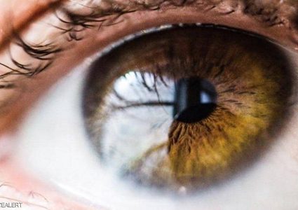 تعرف إلى بكتيريا العين "المفيدة"