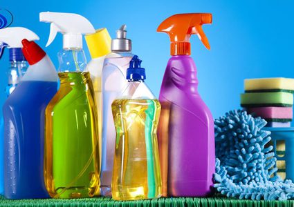 "المستهلك": منظفات مزيفة يقف خلفها تجار "تعبئة في بيت الدرج"