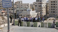 إضراب شامل يعم بلدة العيسوية بالقدس المحتلة